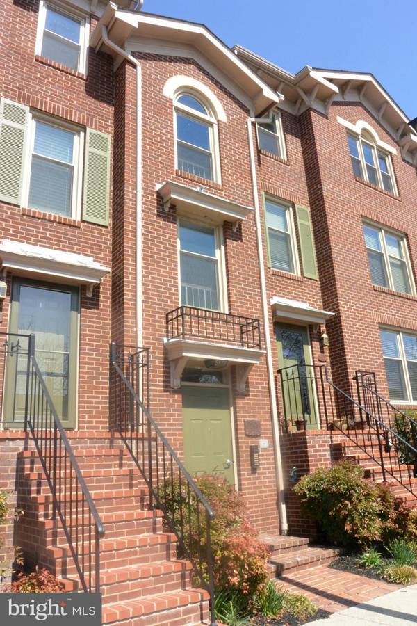 1513 ORONOCO ST #3-8, Alexandria, VA 22314