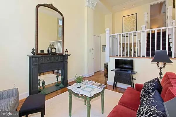 Alexandria, VA 22314,318 PRINCE ST #3