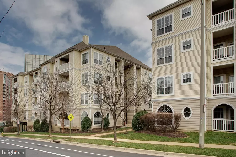 4551 STRUTFIELD LN #4428, Alexandria, VA 22311