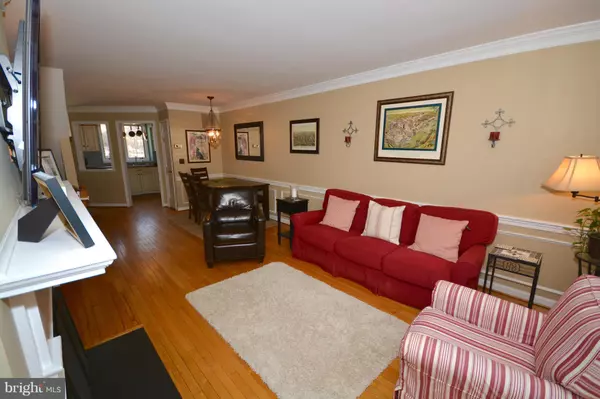 Alexandria, VA 22314,1220 ABINGDON DR W