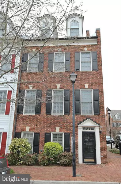 414 ROYAL ST, Alexandria, VA 22314