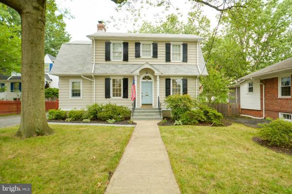 113 BRADDOCK RD W, Alexandria, VA 22301