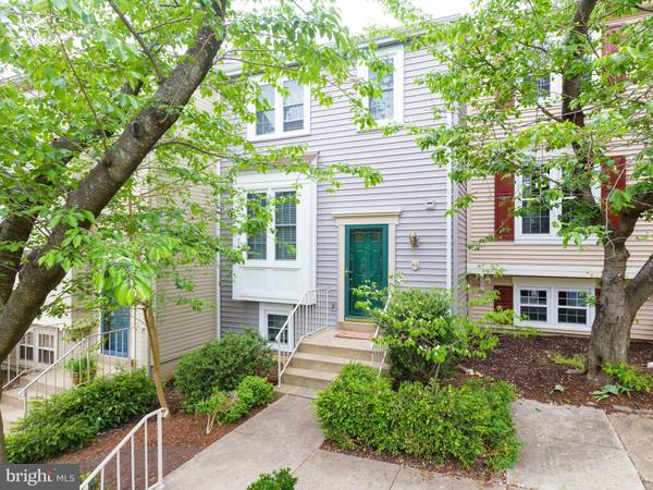 45 FENDALL AVE, Alexandria, VA 22304