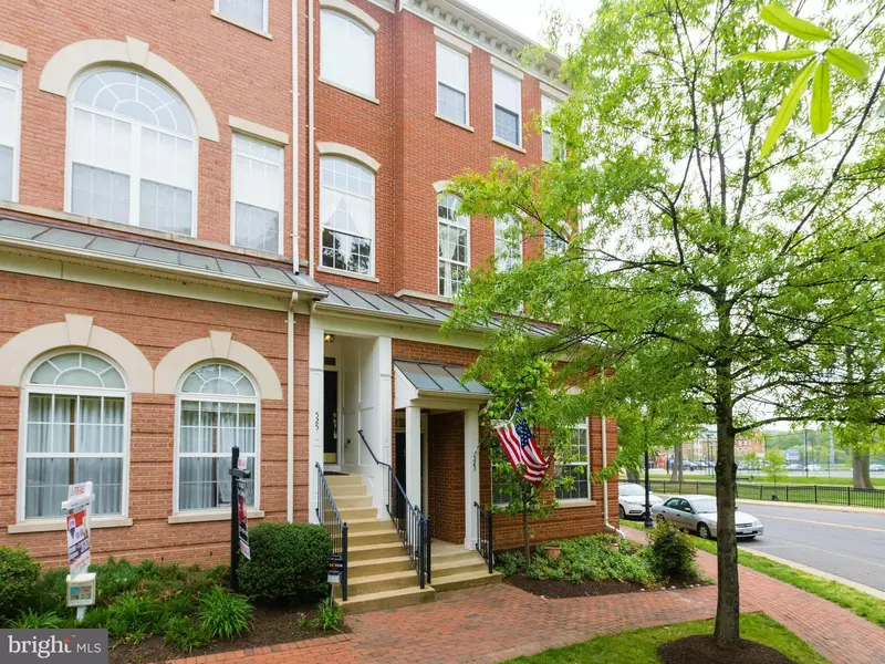 525 CAMERON STATION BLVD, Alexandria, VA 22304