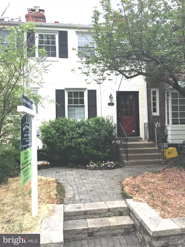 1121 POWHATAN ST, Alexandria, VA 22314