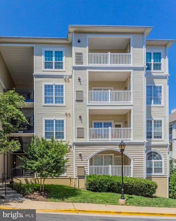 Alexandria, VA 22311,4561 STRUTFIELD LN #3413