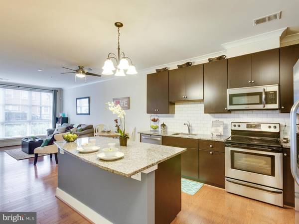 815 PATRICK ST N #104, Alexandria, VA 22314