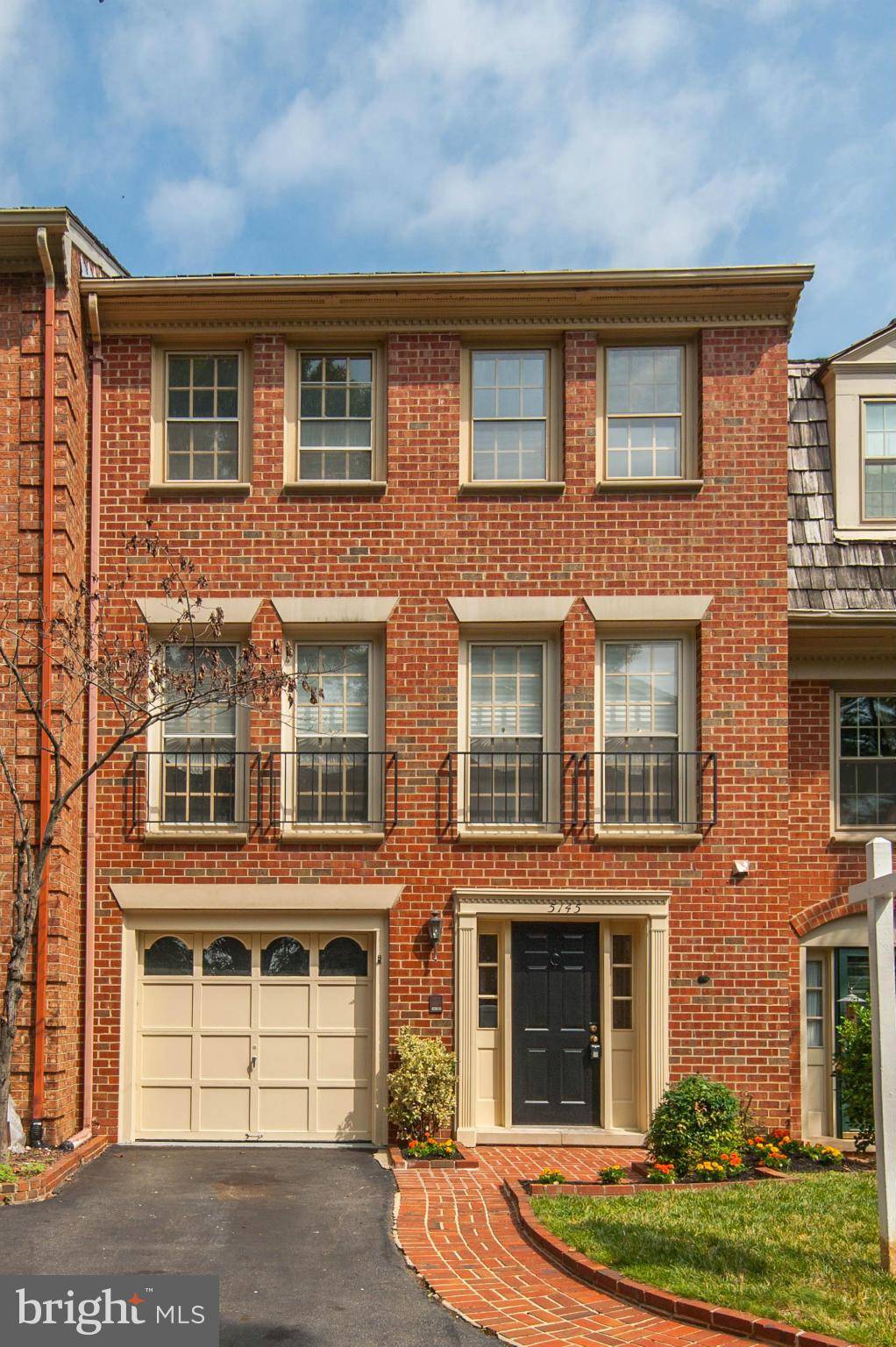 5145 HERITAGE LN, Alexandria, VA 22311