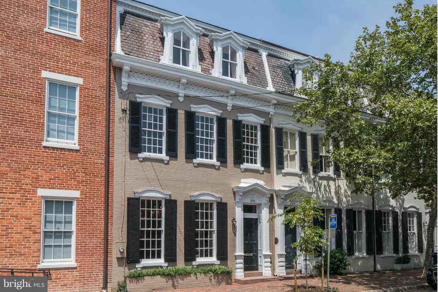 202 ROYAL ST N, Alexandria, VA 22314