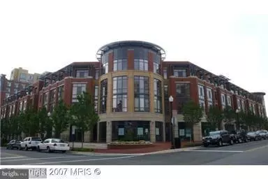 520 JOHN CARLYLE ST #212, Alexandria, VA 22314