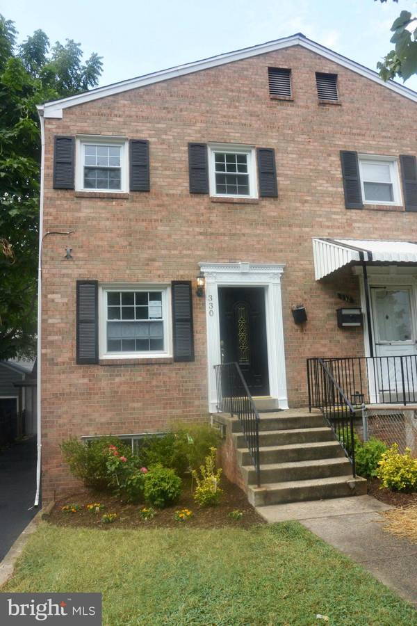 330 LAVERNE AVE, Alexandria, VA 22305