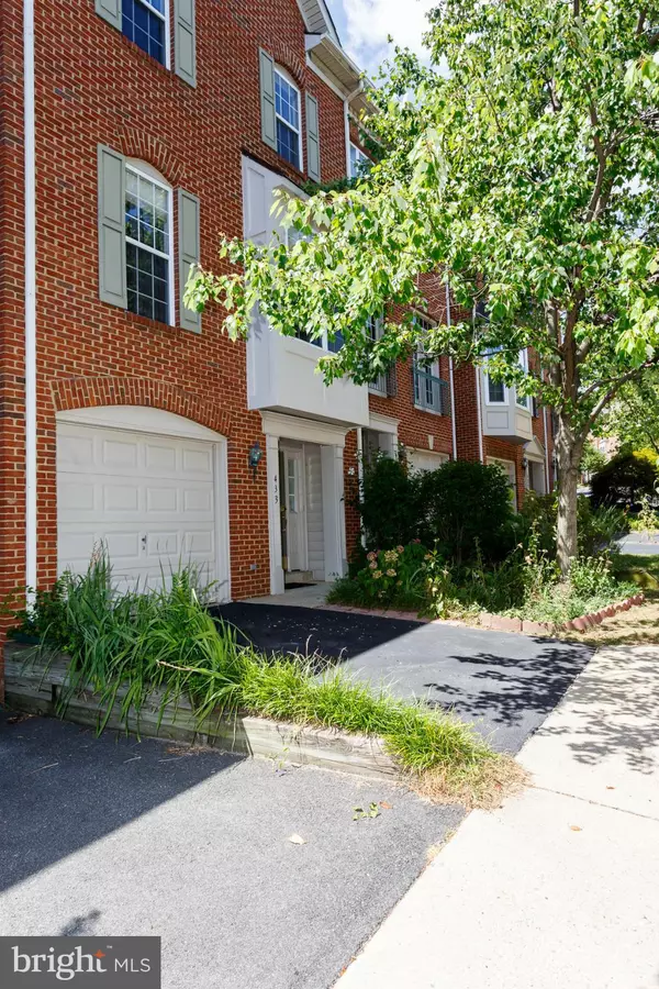 Alexandria, VA 22304,433 STANTON PL