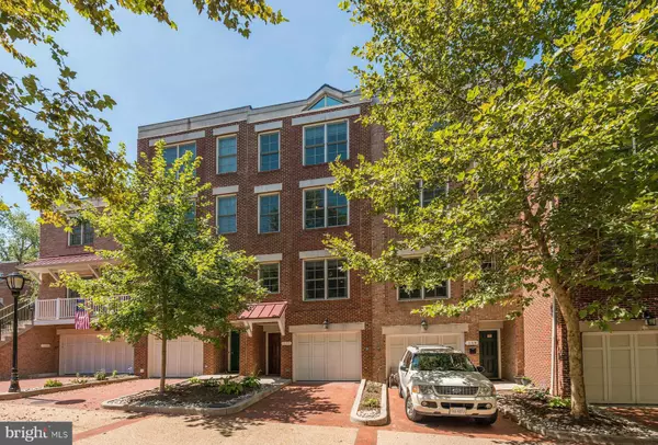 135 EAST REED AVE, Alexandria, VA 22305