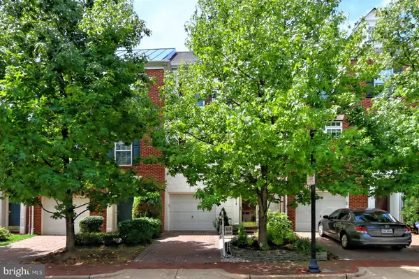 5114 GRIMM DR, Alexandria, VA 22304