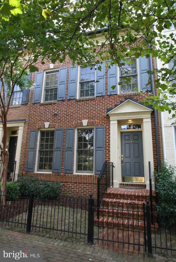 418 EUILLE ST, Alexandria, VA 22314