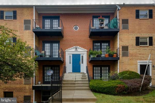 5933 QUANTRELL AVE #104, Alexandria, VA 22312