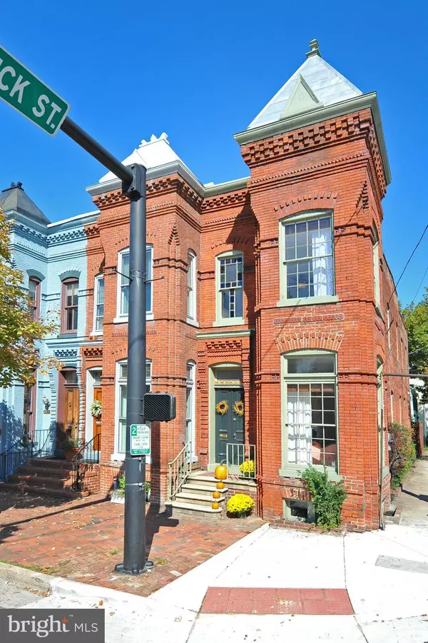 1001 CAMERON ST, Alexandria, VA 22314