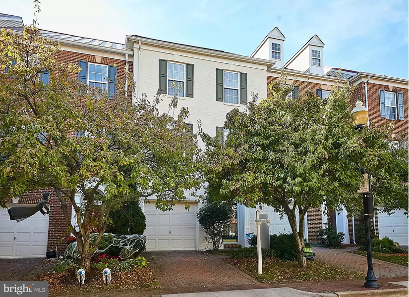 5007 MURTHA ST, Alexandria, VA 22304