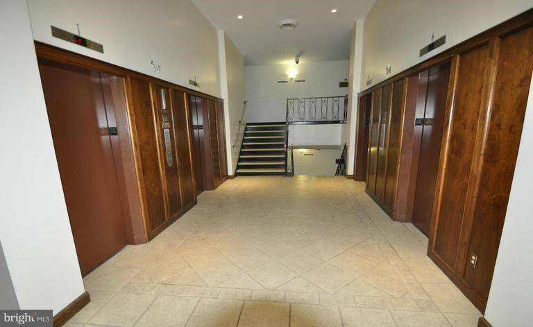 Alexandria, VA 22304,4600 DUKE ST #414
