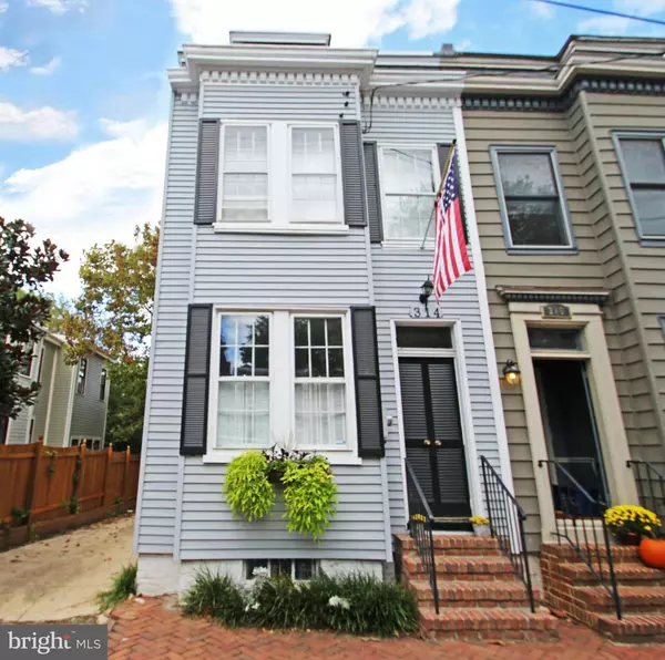 314 ROYAL ST N, Alexandria, VA 22314