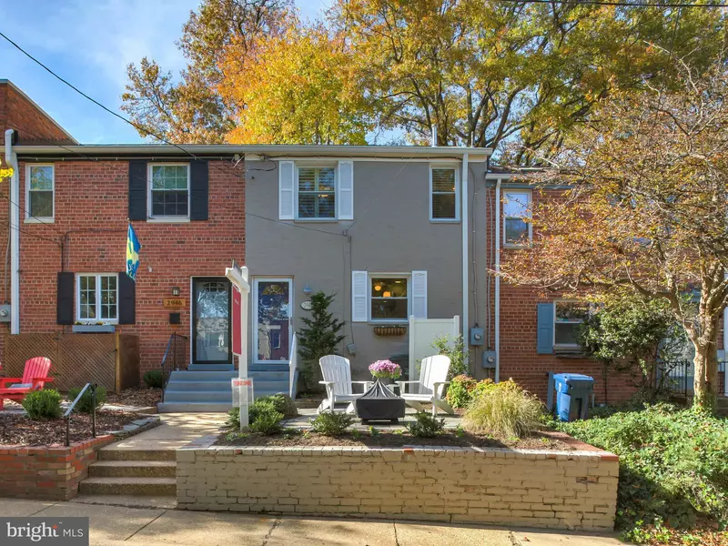 2948 LANDOVER ST, Alexandria, VA 22305