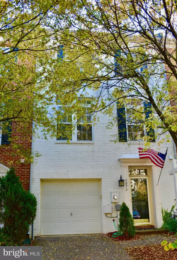 5076 GRIMM DR, Alexandria, VA 22304