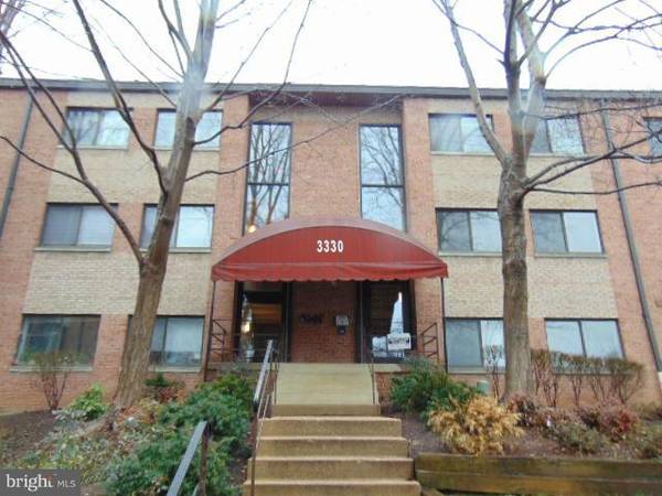 3330 28TH ST #304, Alexandria, VA 22302