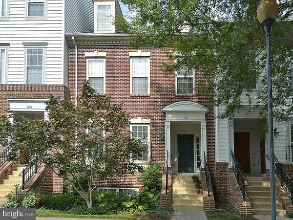 1608-A HUNTING CREEK DR #A, Alexandria, VA 22314