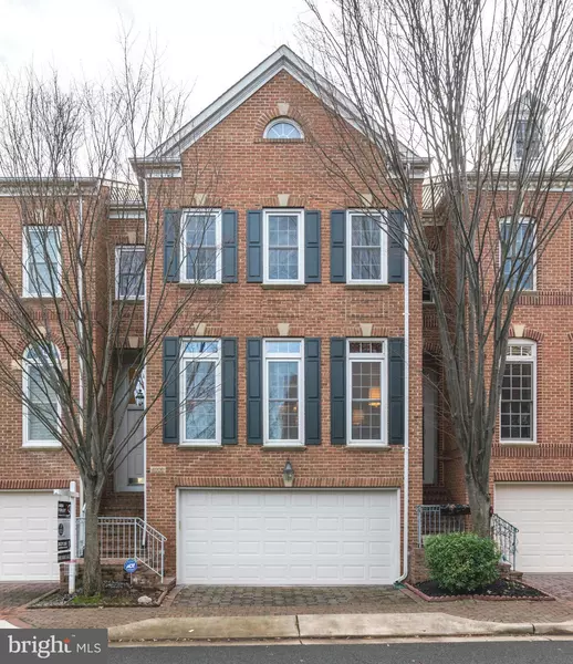 4906 WAPLE LN, Alexandria, VA 22304