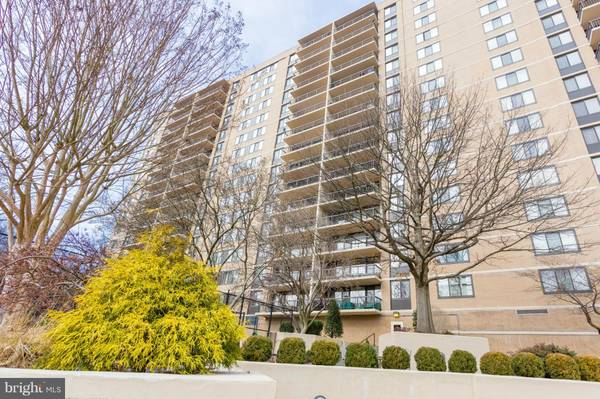 5500 HOLMES RUN PKWY #402, Alexandria, VA 22304