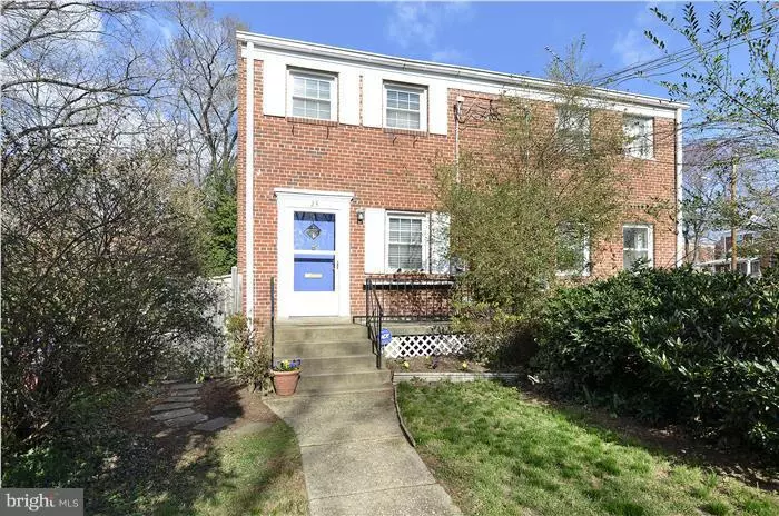 23 HUDSON ST S, Alexandria, VA 22304