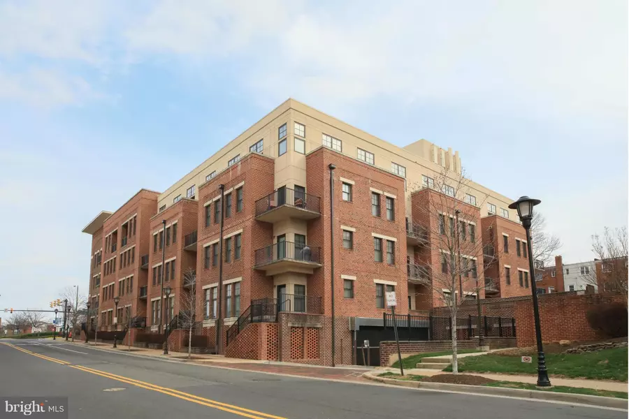 181 REED AVE E #414, Alexandria, VA 22305