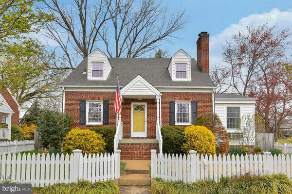 1 SPRING ST W, Alexandria, VA 22301