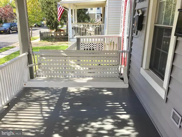 220 DUNCAN AVE #A, Alexandria, VA 22301