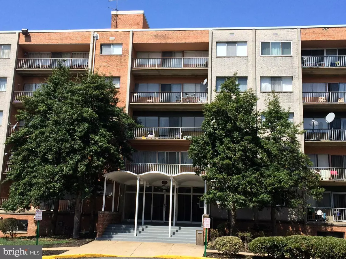 Alexandria, VA 22312,5851 QUANTRELL AVE #403