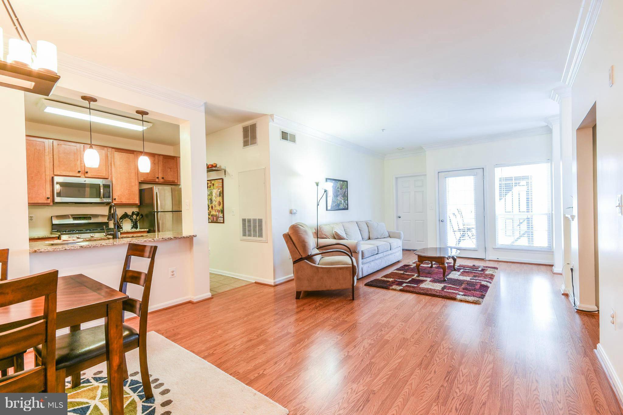 Alexandria, VA 22304,4852 EISENHOWER AVE #334
