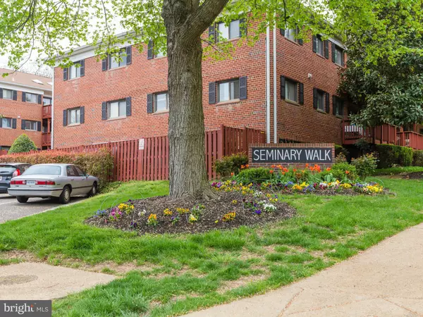 207 SKYHILL RD #2, Alexandria, VA 22314