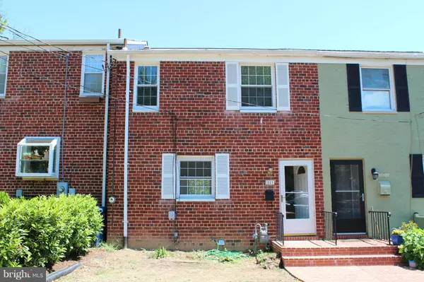 211 GUTHRIE AVE, Alexandria, VA 22305