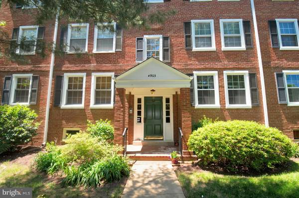 4903 30TH ST S #A1, Arlington, VA 22206