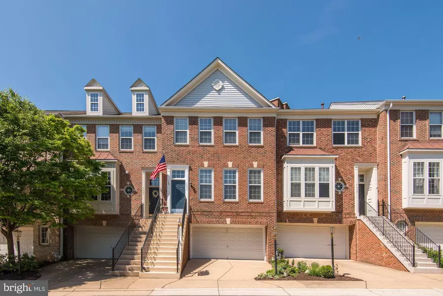 4630 LATROBE PL, Alexandria, VA 22311