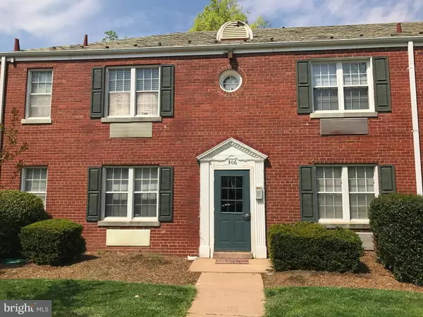 306 ASHBY ST #D, Alexandria, VA 22305