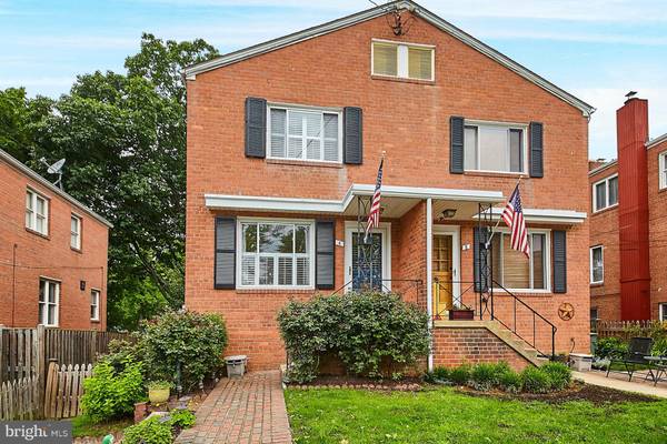 6 SPRING ST, Alexandria, VA 22301