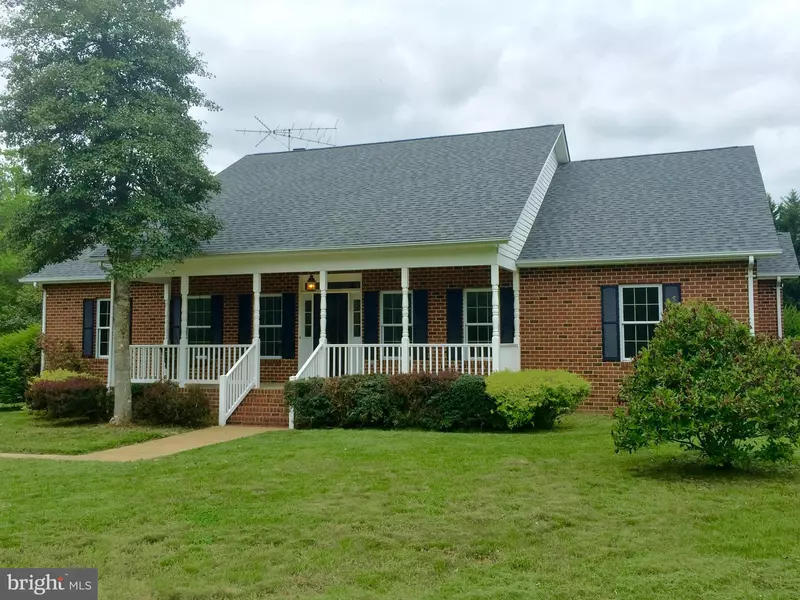 833 BELLE MEADE RD, Bumpass, VA 23024