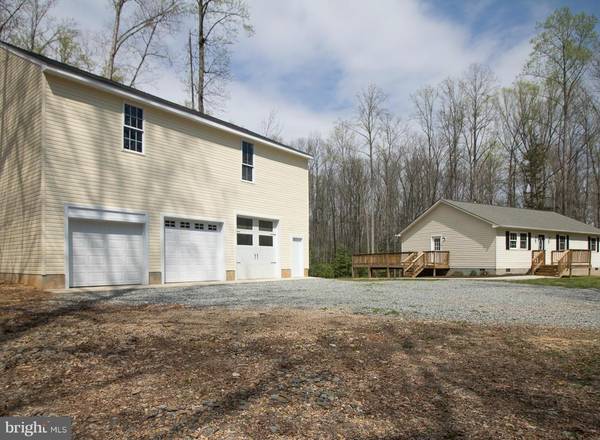 389 CARRS BRIDGE RD, Mineral, VA 23117