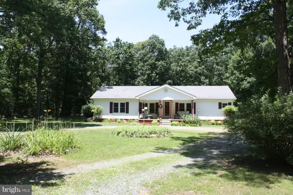 Louisa, VA 23093,812 HARRIS CREEK RD