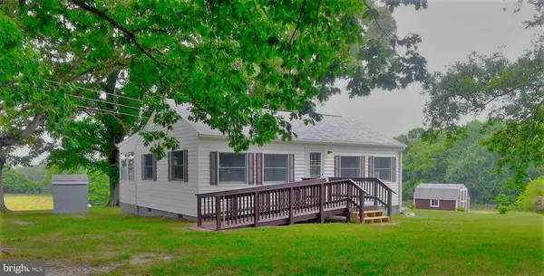 386 DANIEL RD, Louisa, VA 23093