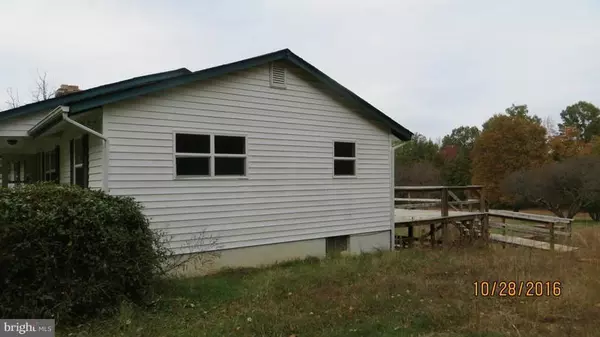 Louisa, VA 23093,5263 BYRD MILL RD