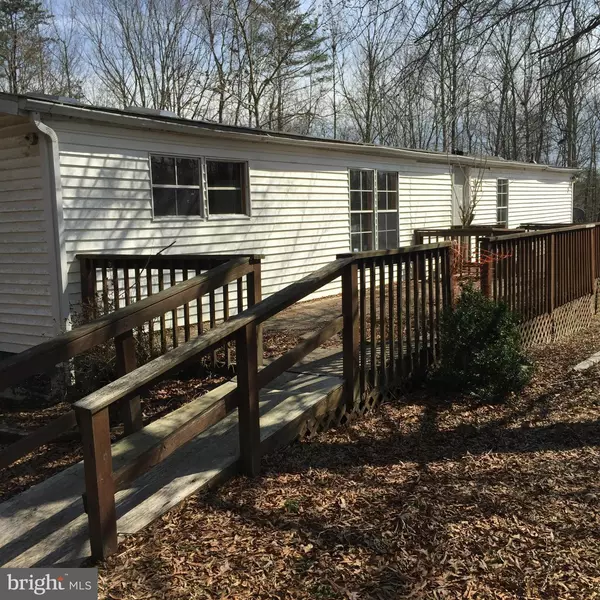 Louisa, VA 23093,120 FOXBROOK LN