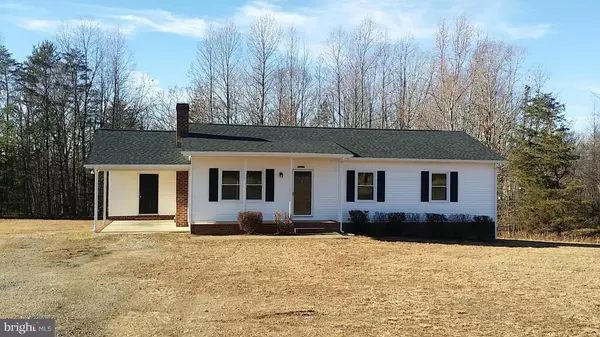 2453 OAKLAND RD, Louisa, VA 23093