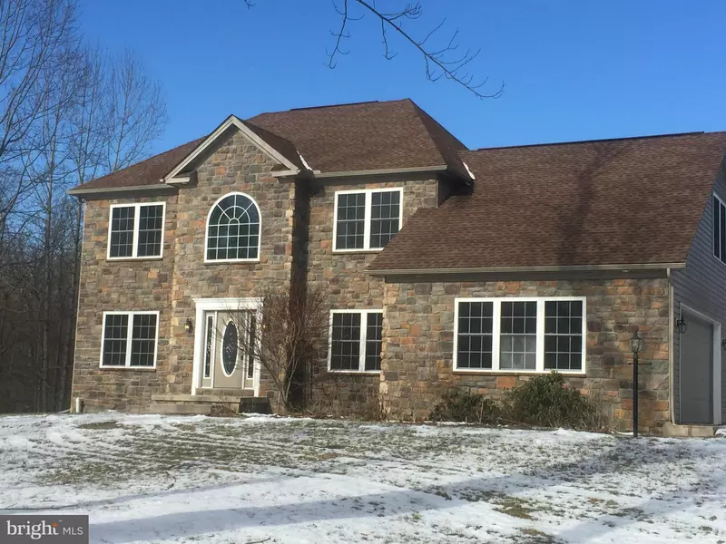 221 SHARPSBURG CT, Hedgesville, WV 25427